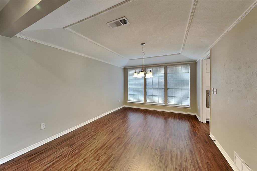 3320 Cross Bend Road Plano, TX 75023 - Photo 8 of 22