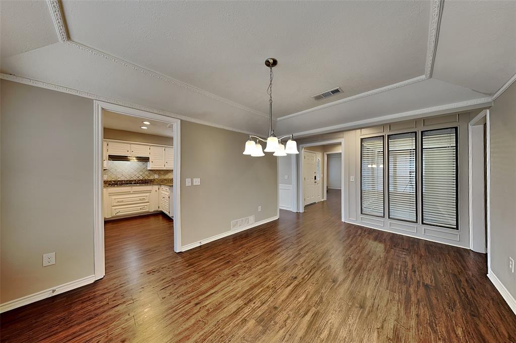 3320 Cross Bend Road Plano, TX 75023 - Photo 9 of 22