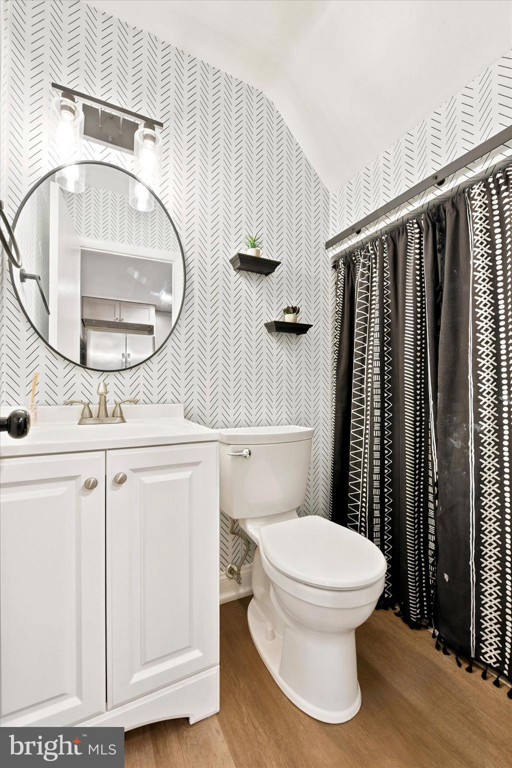 207 Walnut Hill Road, Unit 11 West Chester, PA 19382 - Photo 13 of 30 Hal bath with laundry