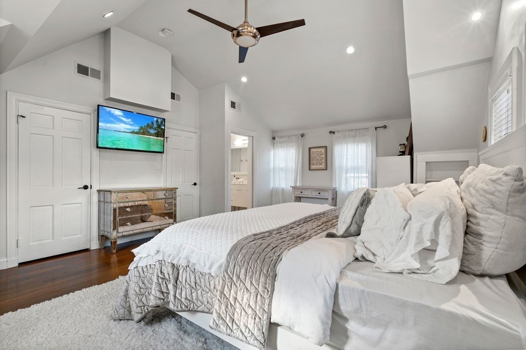 73 Puritan Road Newton, MA 02468 - Photo 17 of 30