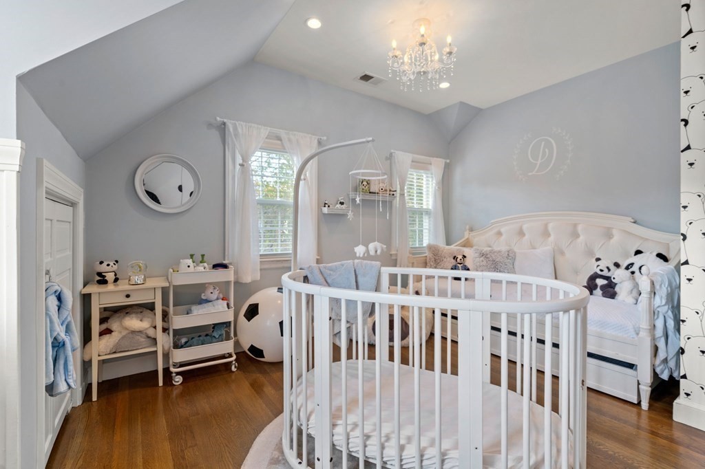 73 Puritan Road Newton, MA 02468 - Photo 22 of 30