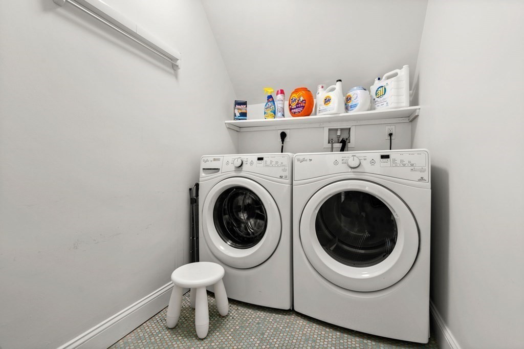 73 Puritan Road Newton, MA 02468 - Photo 23 of 30