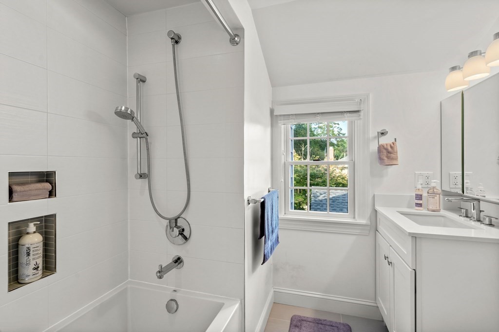 73 Puritan Road Newton, MA 02468 - Photo 24 of 30