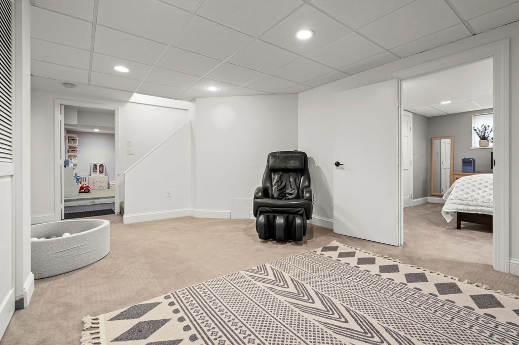 73 Puritan Road Newton, MA 02468 - Photo 26 of 30