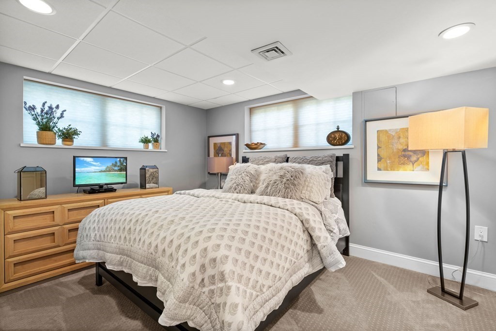 73 Puritan Road Newton, MA 02468 - Photo 29 of 30