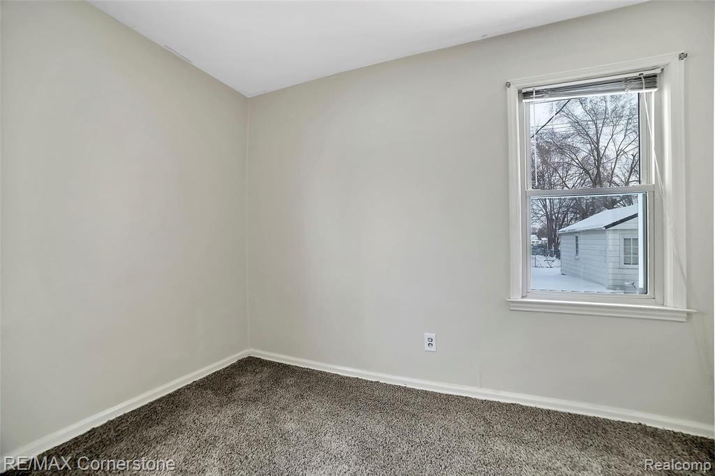 3757 Niagara Street Wayne, MI 48184 - Photo 8 of 19
