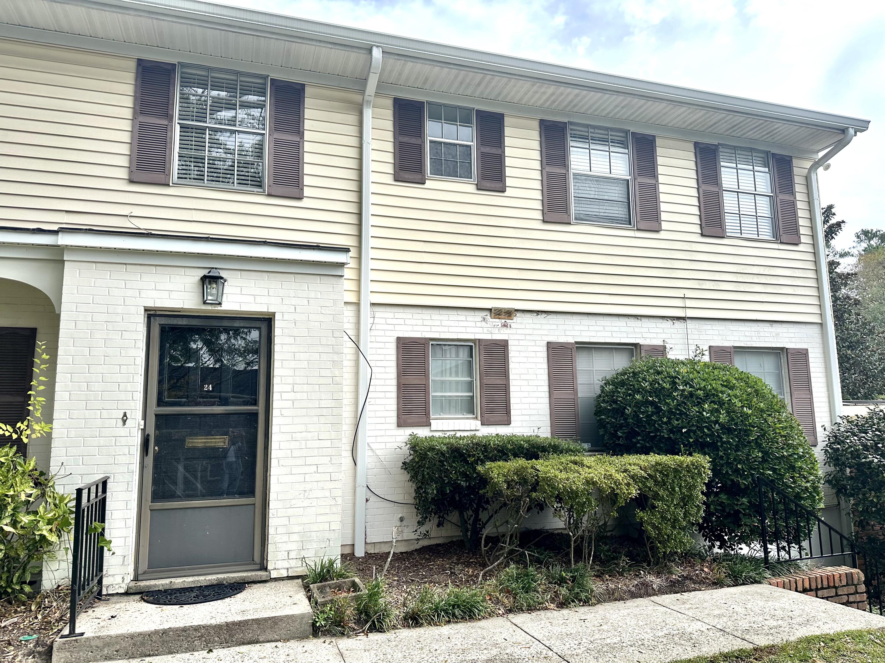 2846 Walton Way Augusta, GA 30909 - Photo 2 of 21 Photo Oct 09 2024, 1 05 55 PM