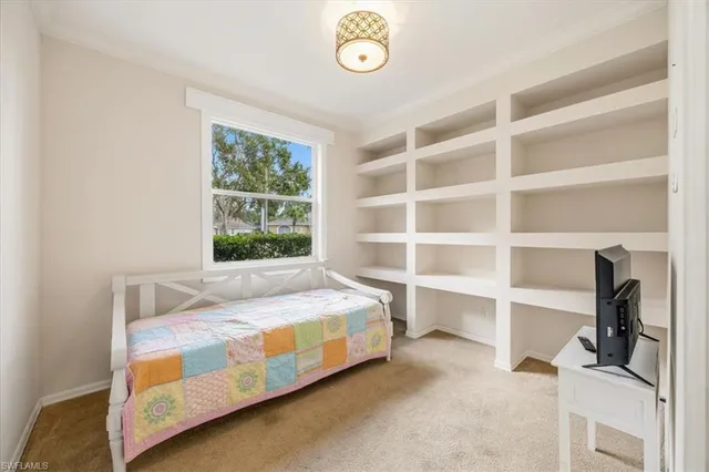 $1,225,000 | 2066 Imperial Circle, Naples, FL 34110