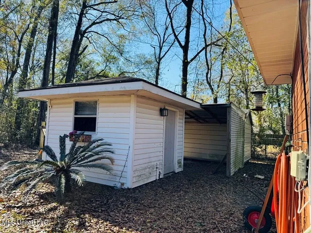 $165,000 | 216 South Green Avenue, Picayune, MS 39466