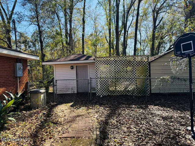 $165,000 | 216 South Green Avenue, Picayune, MS 39466