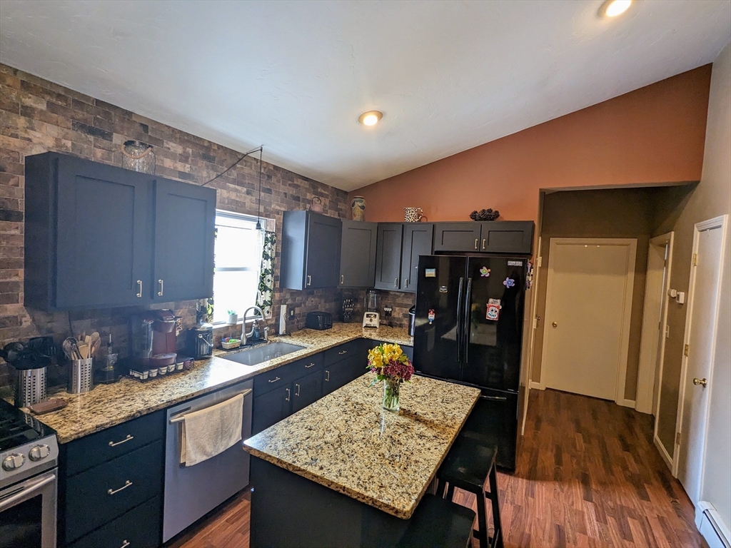 4 Lake Ridge Drive Holland, MA 01521 - Photo 7 of 42