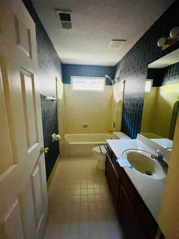 $240,000 | 9003 Fletcher Park Circle West, Memphis, TN 38016