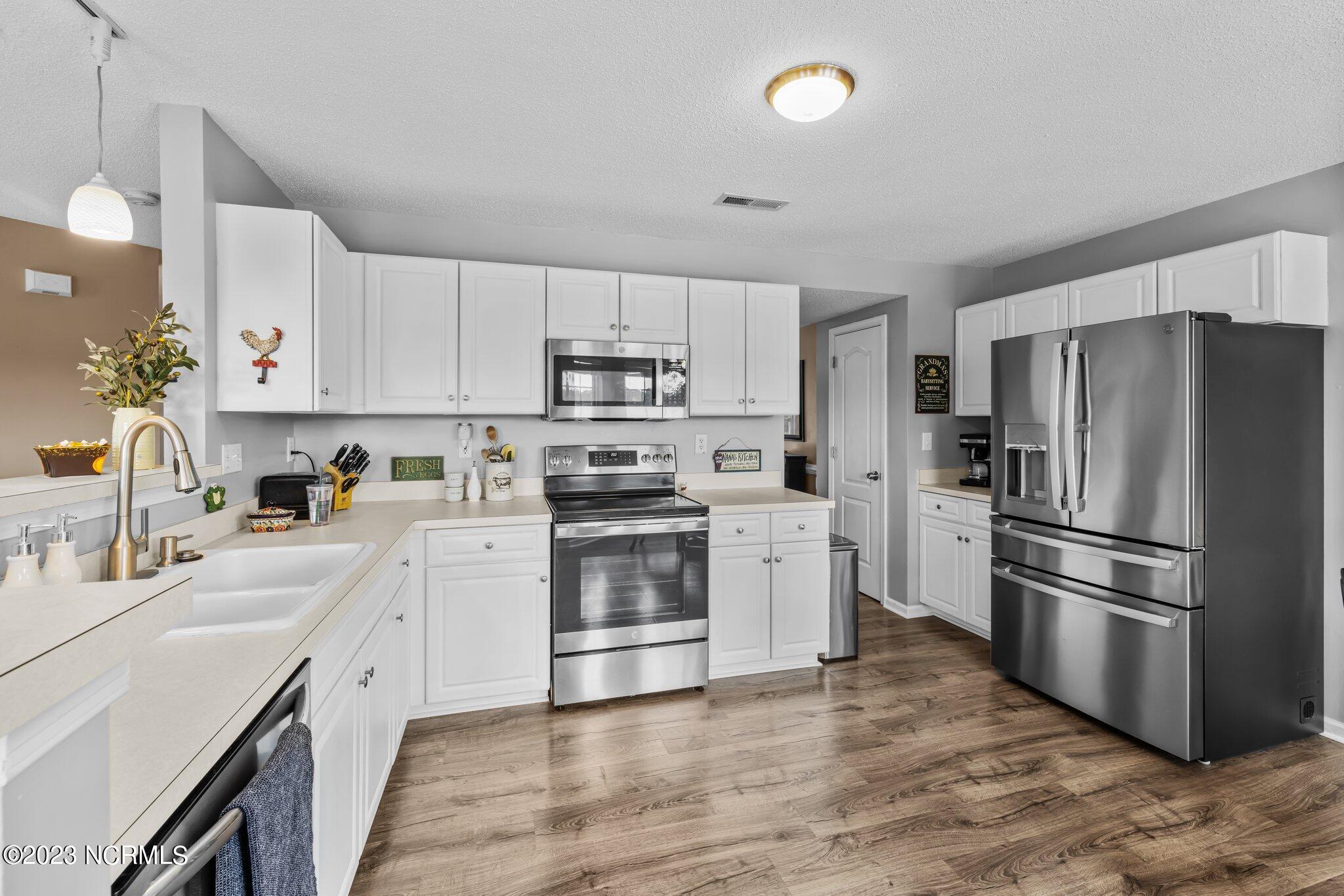 123 Green View Road Moyock, NC 27958 - Photo 13 of 34 12-web-or-mls-286A9261