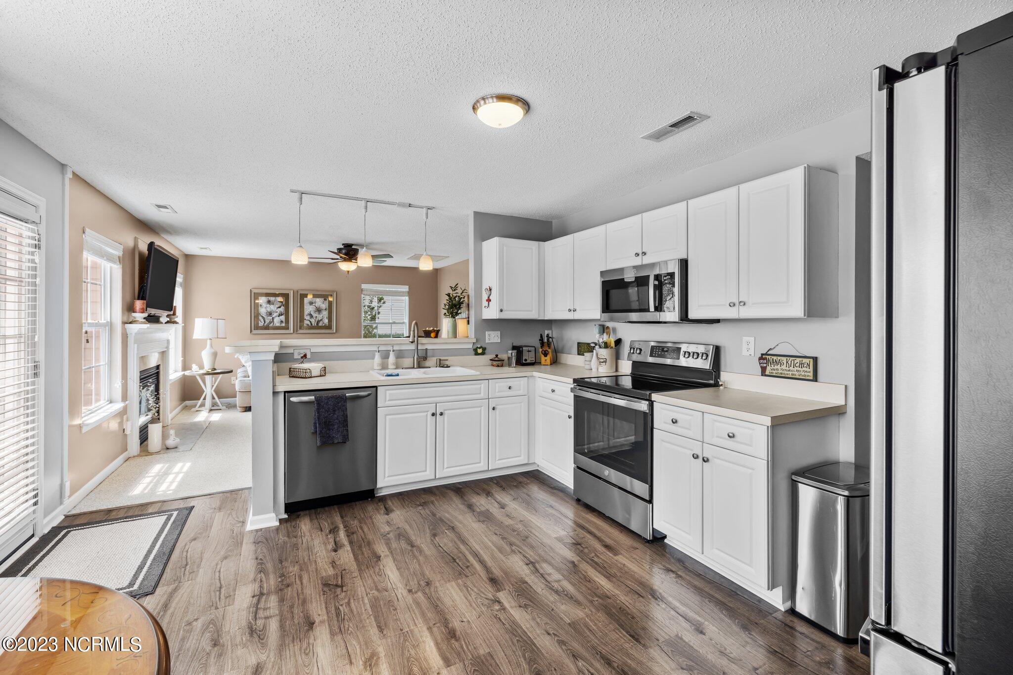 123 Green View Road Moyock, NC 27958 - Photo 16 of 34 16-web-or-mls-286A9275