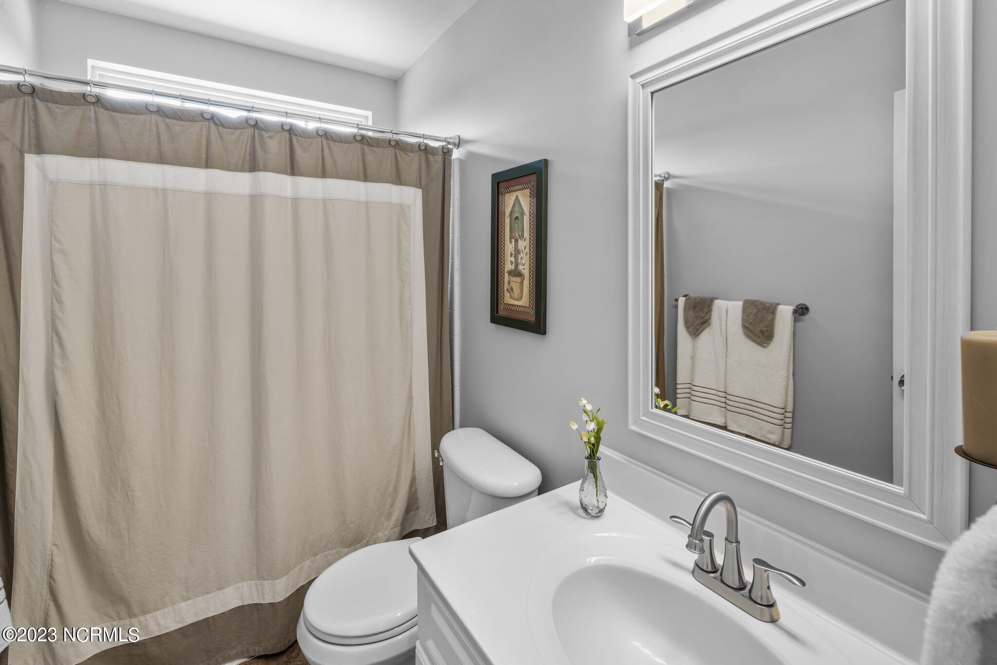 123 Green View Road Moyock, NC 27958 - Photo 19 of 34 19-web-or-mls-286A9289