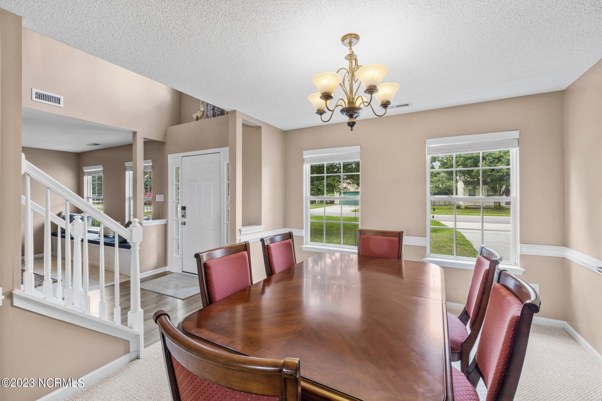 123 Green View Road Moyock, NC 27958 - Photo 7 of 34 6-web-or-mls-286A9237