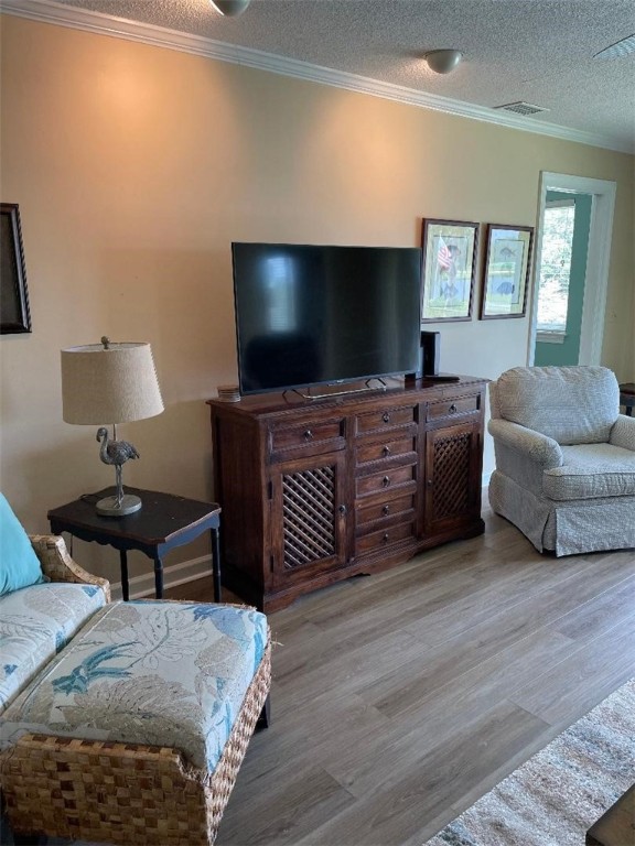 300 North Windward Drive St. Simons Island, GA 31522 - Photo 5 of 21