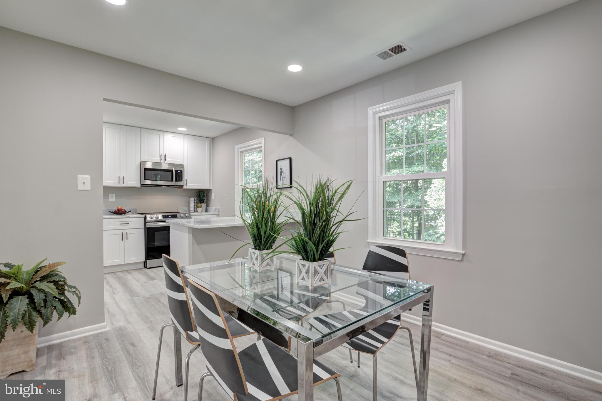 8380 Uxbridge Court Springfield, VA 22151 - Photo 11 of 36 Gallery Image 11