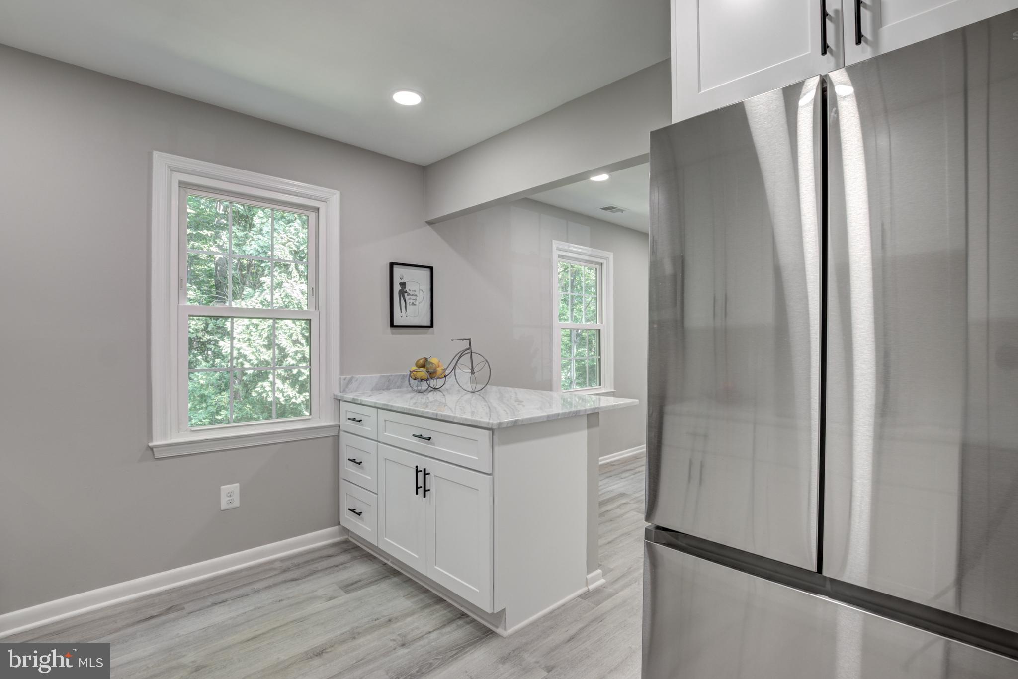 8380 Uxbridge Court Springfield, VA 22151 - Photo 12 of 36 Gallery Image 12