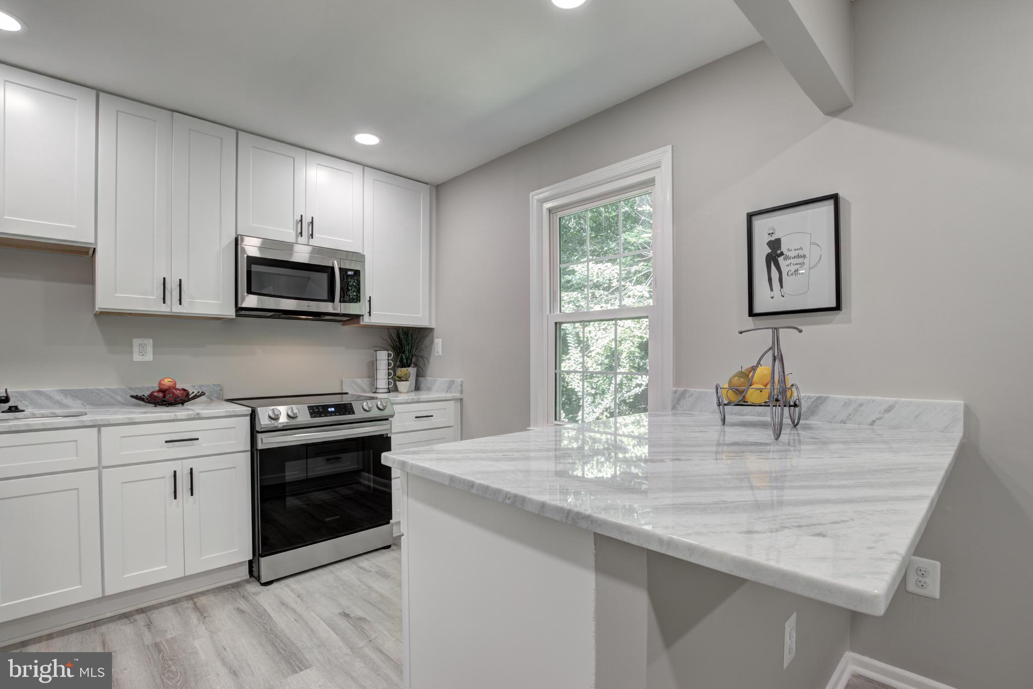 8380 Uxbridge Court Springfield, VA 22151 - Photo 14 of 36 Gallery Image 14