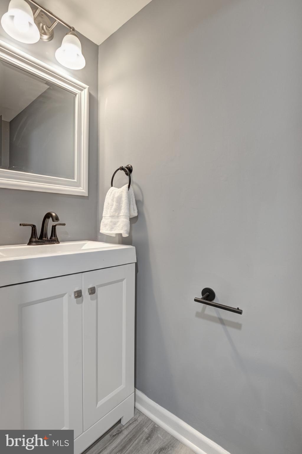 8380 Uxbridge Court Springfield, VA 22151 - Photo 31 of 36 Gallery Image 31