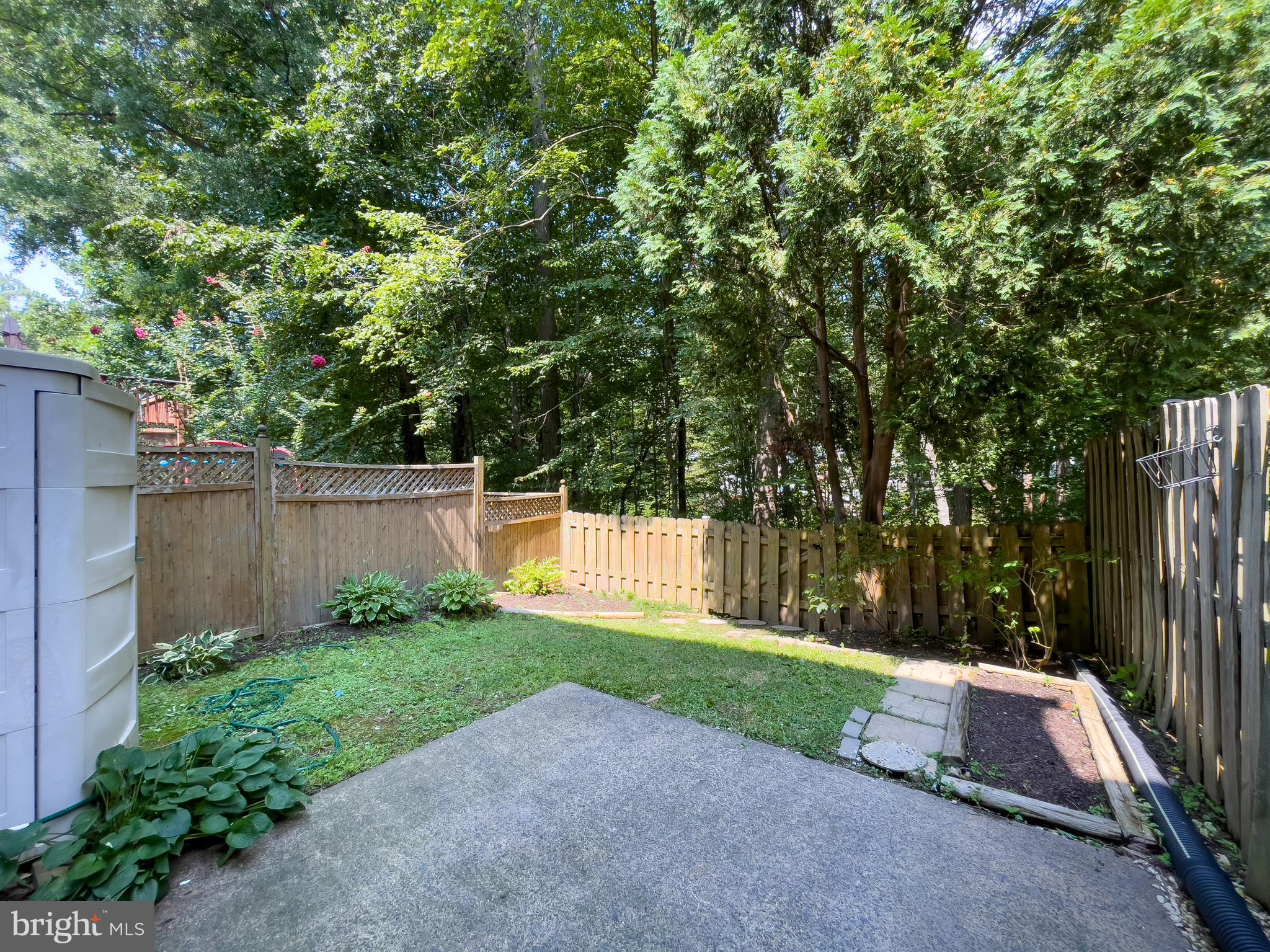 8380 Uxbridge Court Springfield, VA 22151 - Photo 33 of 36 Gallery Image 33
