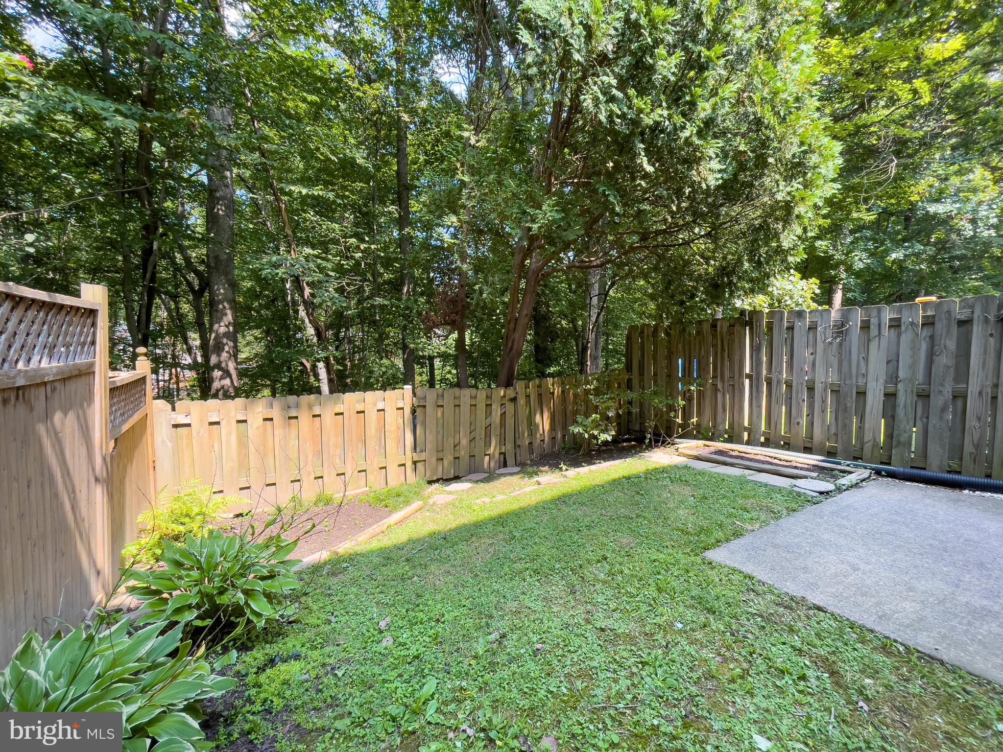 8380 Uxbridge Court Springfield, VA 22151 - Photo 34 of 36 Gallery Image 34