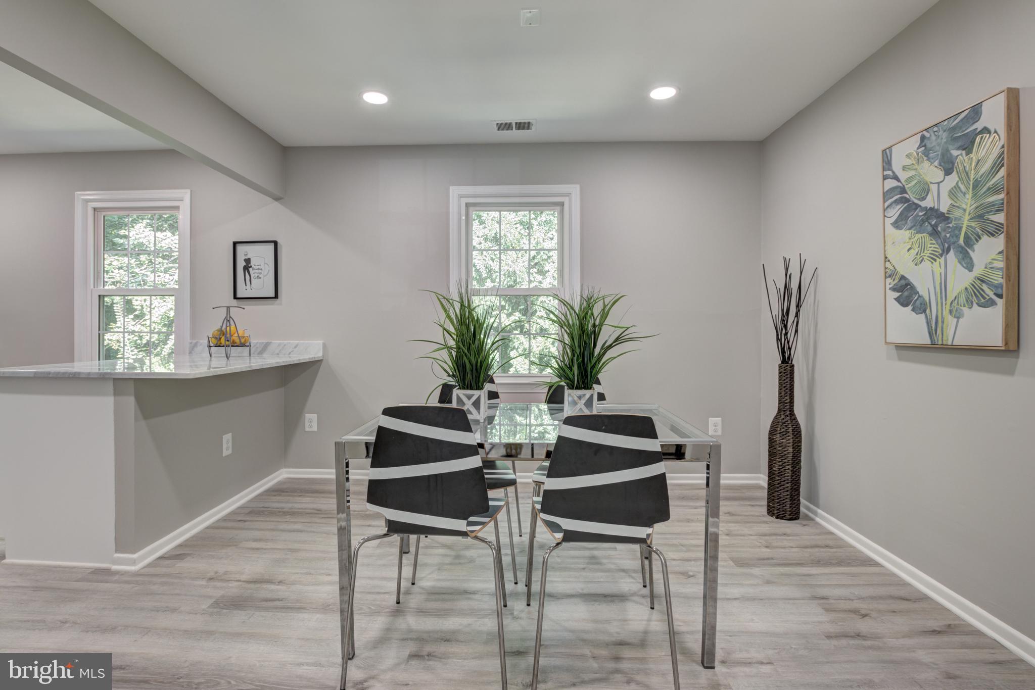 8380 Uxbridge Court Springfield, VA 22151 - Photo 10 of 36 Gallery Image 10