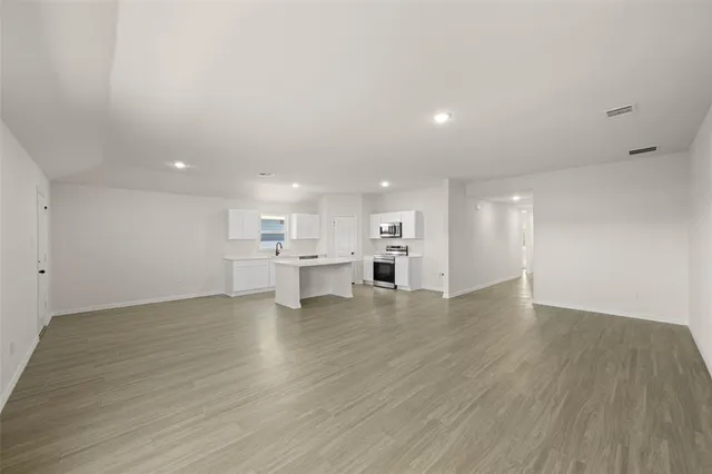 $291,990 | 426 Rose Avenue, Cleburne, TX 76033