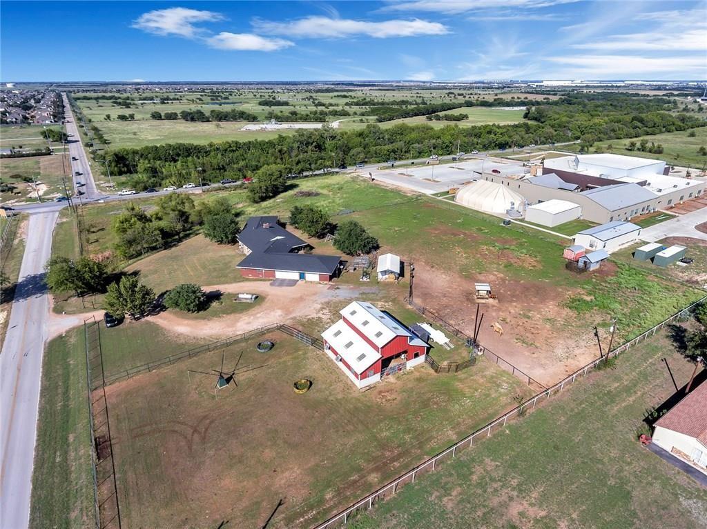 1061 Boaz Road Fort Worth, TX 76052 - Photo 8 of 25 Gallery Image 8
