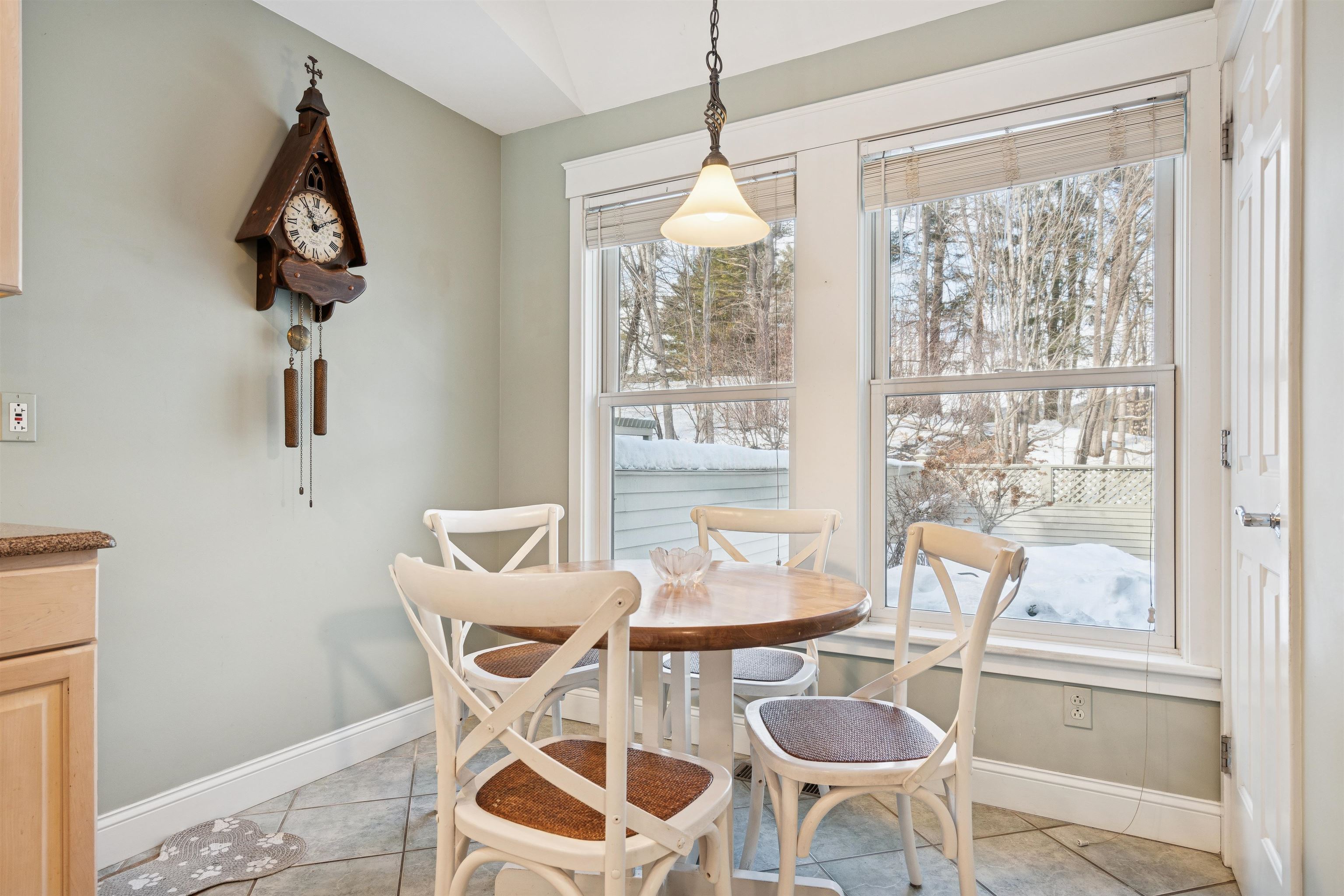 580 Murphys Road, Unit 3B Hartford, VT 05059 - Photo 12 of 35