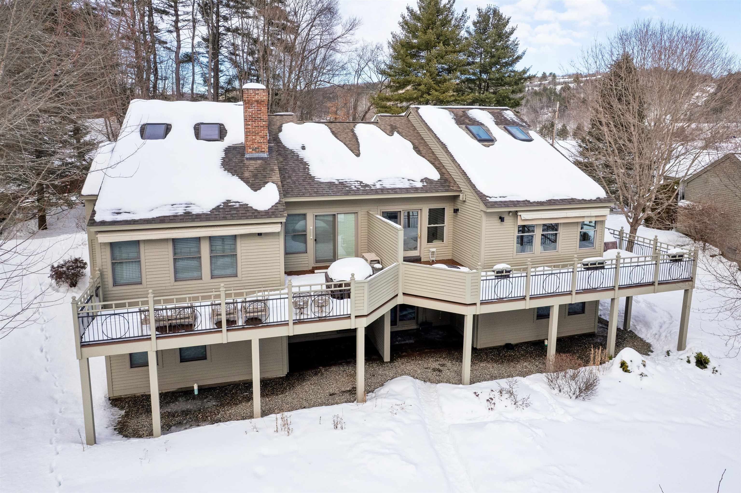 580 Murphys Road, Unit 3B Hartford, VT 05059 - Photo 3 of 35