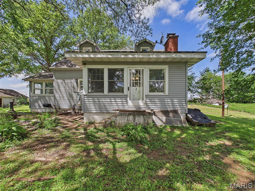 3941 Freeburg Rod And Gun Club Road New Athens, IL 62264 - Photo 2 of 48