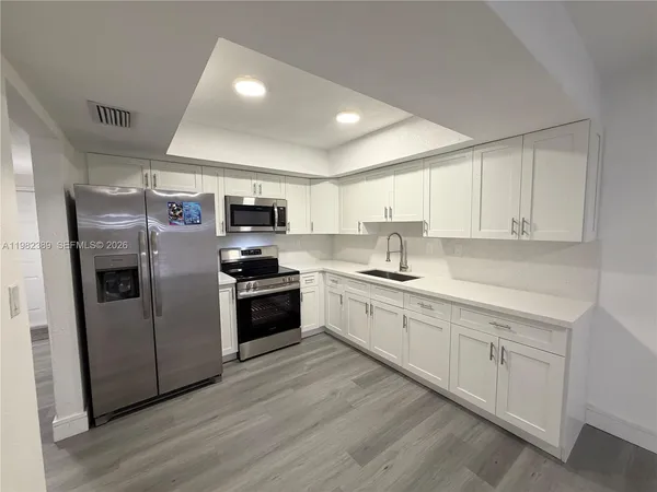 $3,300 | 7155 West 2nd Way, Hialeah, FL 33014