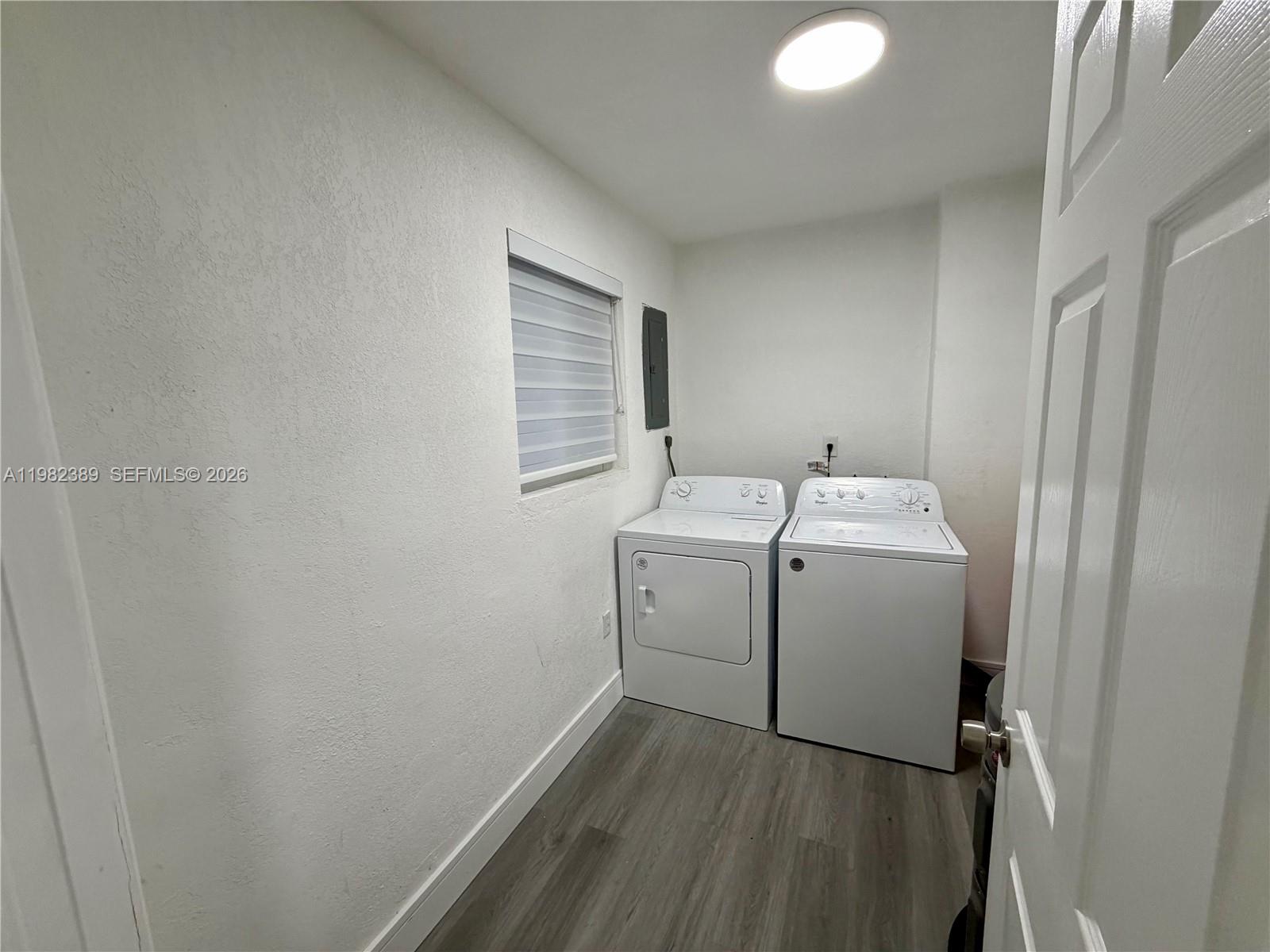 7155 West 2nd Way Hialeah, FL 33014 - Photo 4 of 35