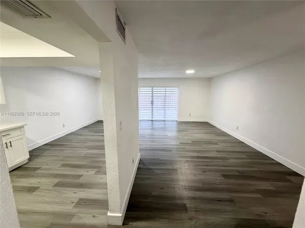 $3,300 | 7155 West 2nd Way, Hialeah, FL 33014