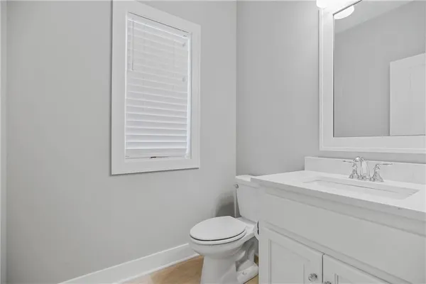 $588,000 | 6709 Northwest 105th Street, Kansas City, MO 64154