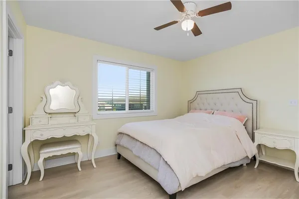$588,000 | 6709 Northwest 105th Street, Kansas City, MO 64154
