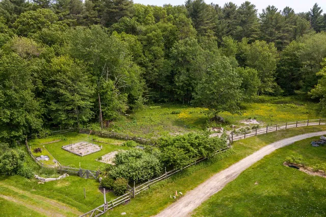 $2,995,000 | 225 Lowell Street, Carlisle, MA 01741