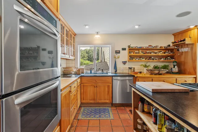 $2,995,000 | 225 Lowell Street, Carlisle, MA 01741