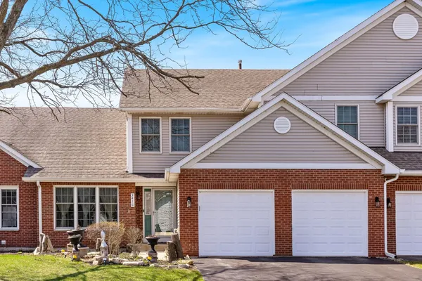 $375,900 | 3416 Lake Shore Drive, Joliet, IL 60431