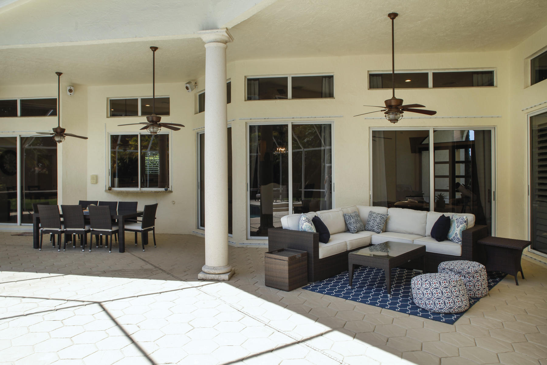 1846 Southwest 17th Street Boca Raton, FL 33486 - Photo 25 of 37 Outdoor entertaining