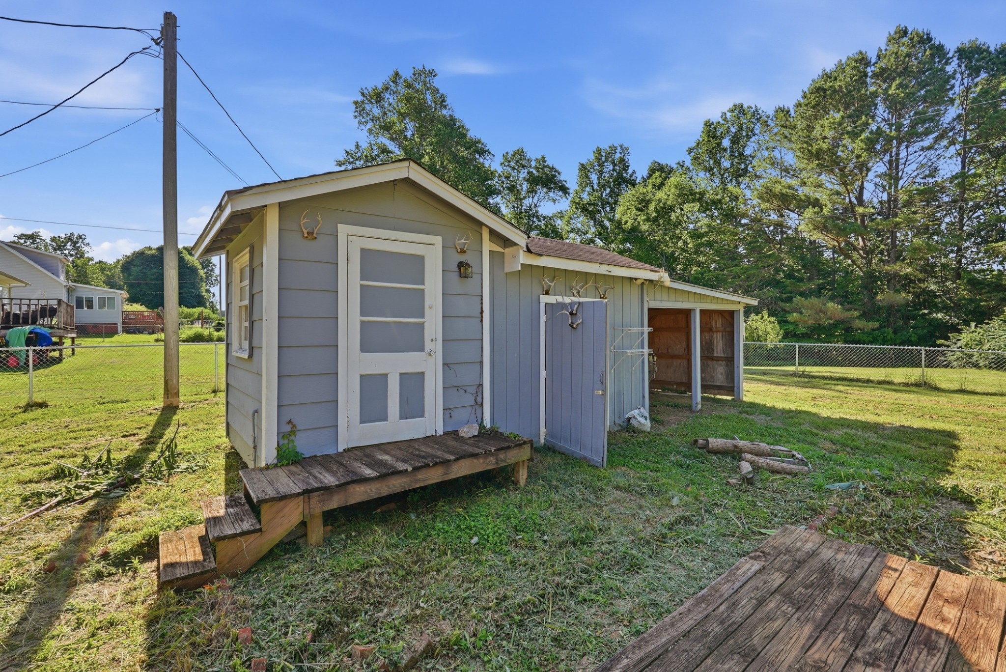 4877 Swafford Road Cookeville, TN 38501 - Photo 4 of 28 a view of a house with a yard