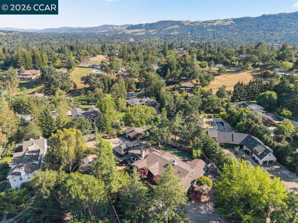 189 Oak Road Alamo, CA 94507 - Photo 79 of 86