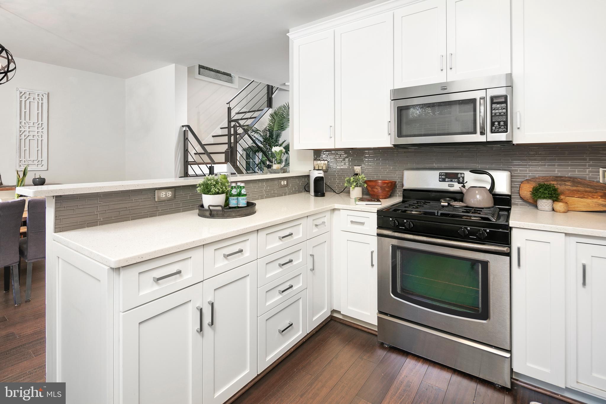 1340 Sundial Drive Reston, VA 20194 - Photo 8 of 38 Clean lines and updated appliances