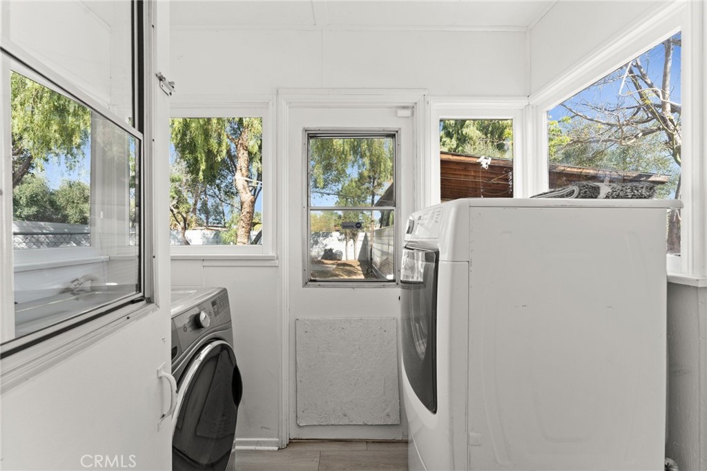 520 West Randall Avenue Rialto, CA 92376 - Photo 18 of 31