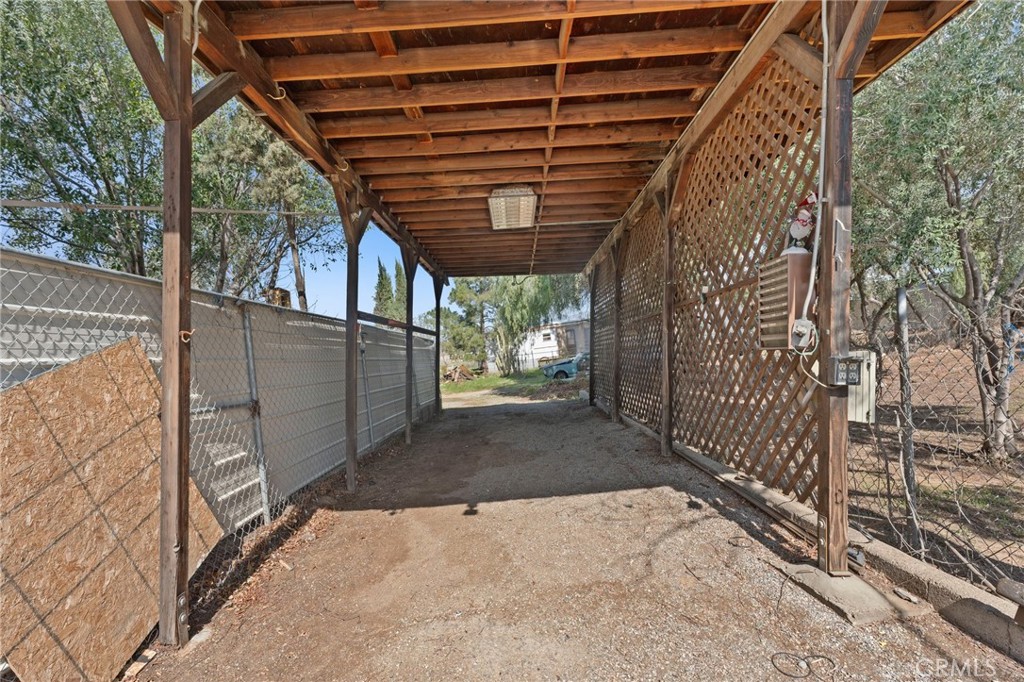 520 West Randall Avenue Rialto, CA 92376 - Photo 26 of 31