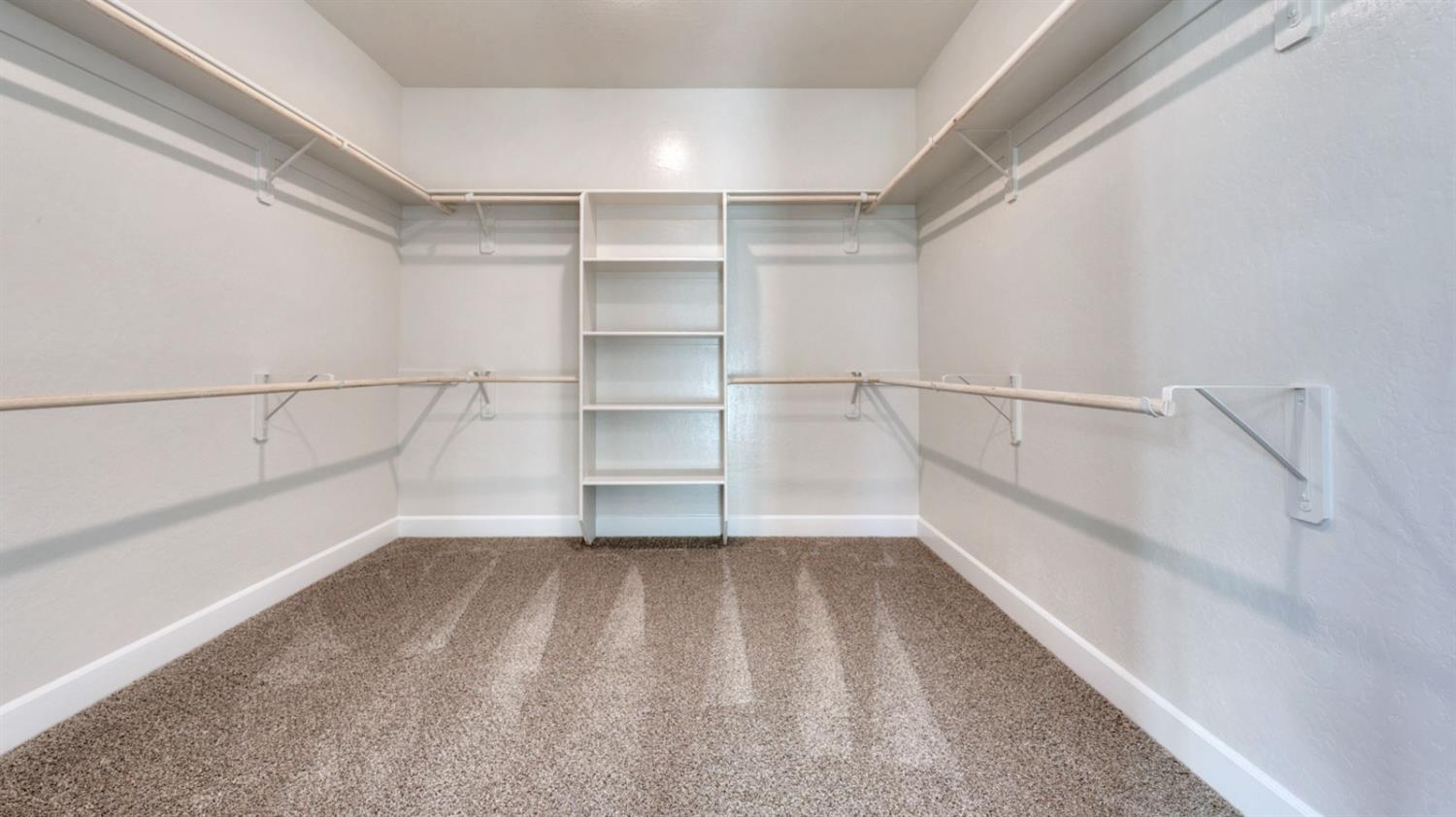 951 Talus Way South Madera, CA 93636 - Photo 21 of 36