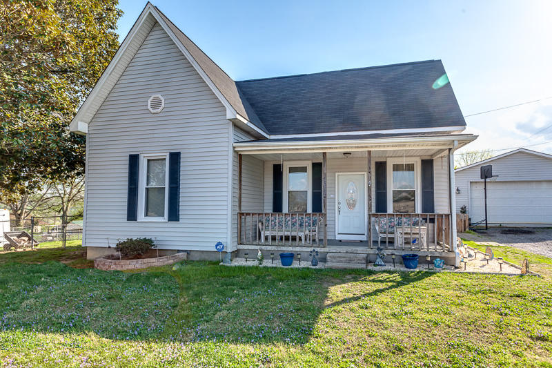312 Beets Street Clinton, TN 37716 - Photo 1 of 23 001-SMALL