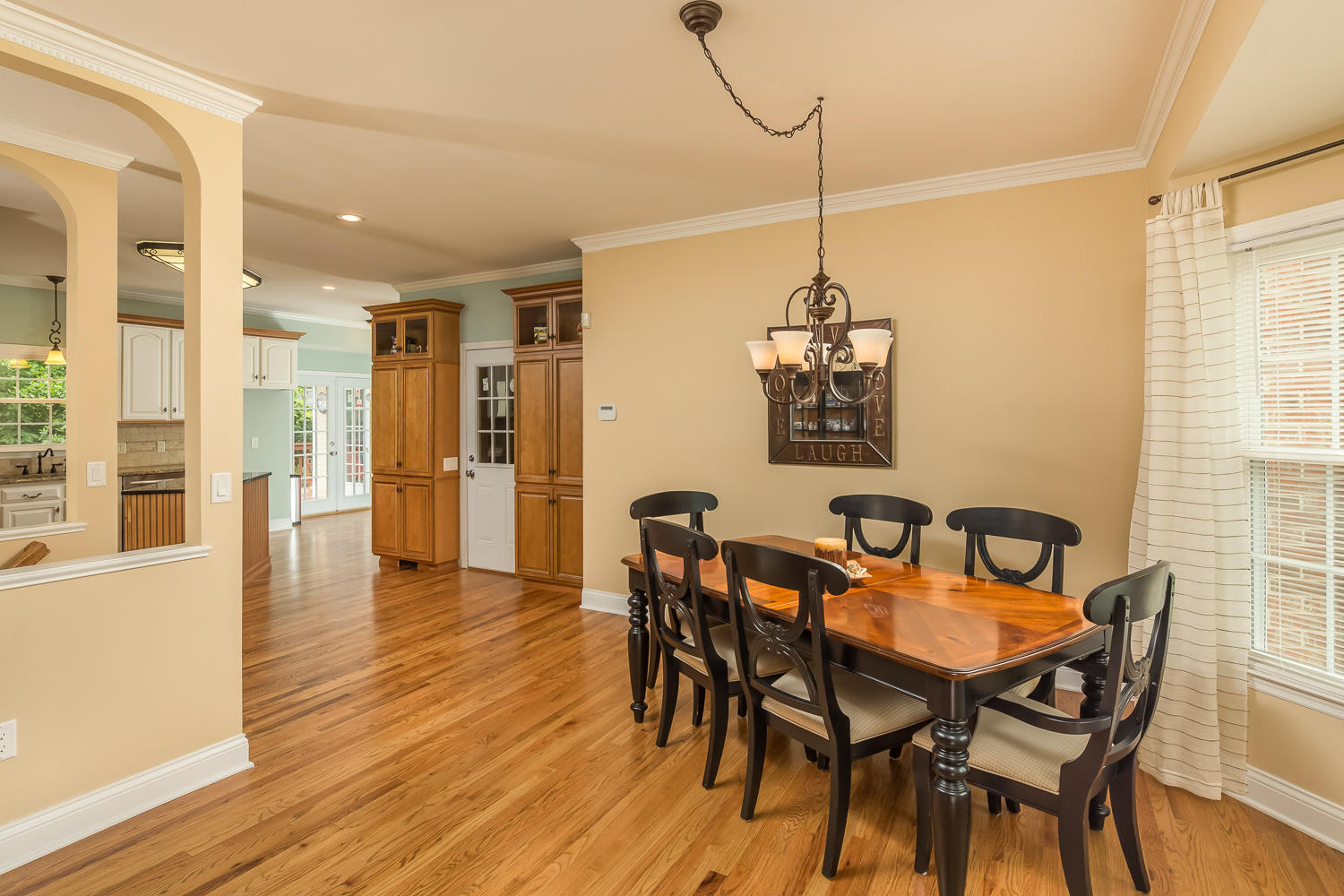 9437 Shadow Point Circle Chattanooga, TN 37421 - Photo 6 of 36 9437 Shadow Point Cir 53